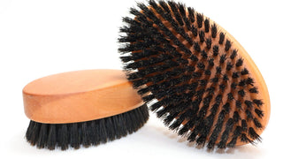 Hair Brush of wood and black bristle, dry or wet use, multipurpose
